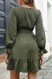 Vestidos de saia bolo com decote em V em patchwork sólido verde fashion
