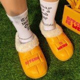 Gelbe, lässige, lebendige Patchwork-Buchstabendruck-Runde, die warme, bequeme Schuhe hält