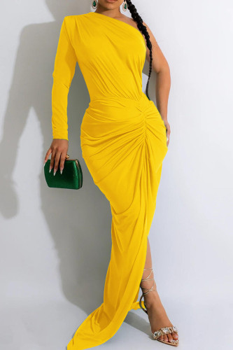 Желтое сексуальное однотонное длинное платье в стиле пэчворк с косым воротником