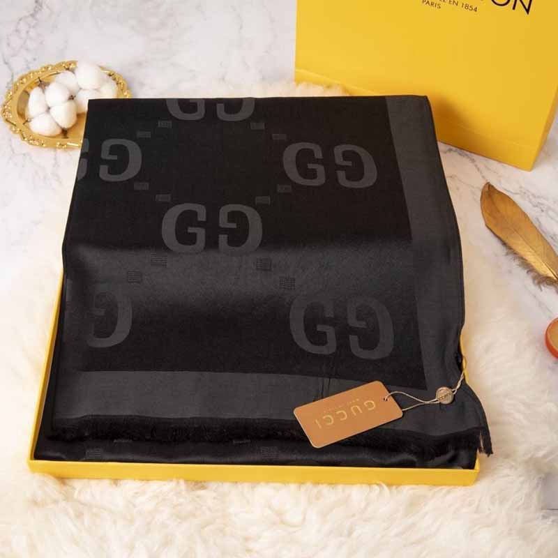 

Black Elegant Letter Tassel Scarf(Without Box)