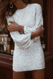 Белые элегантные однотонные платья с блестками в стиле пэчворк и круглым вырезом