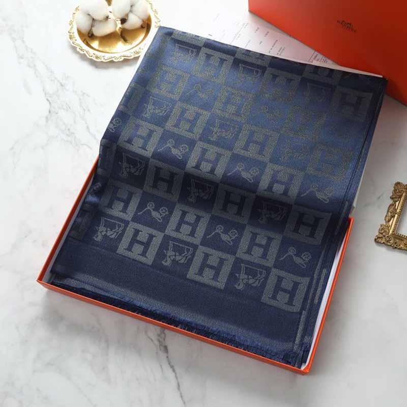 

Blue Elegant Letter Patchwork Scarf(Without Box)