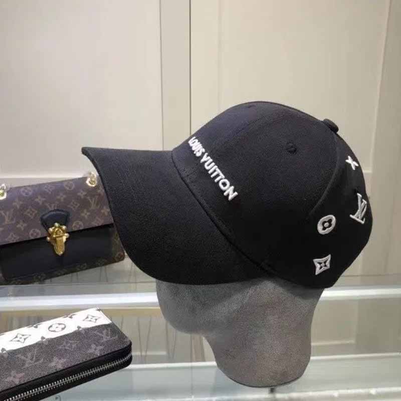 

Black Street Letter Embroidered Hat