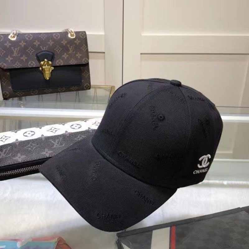 

Black Street Letter Embroidered Hat