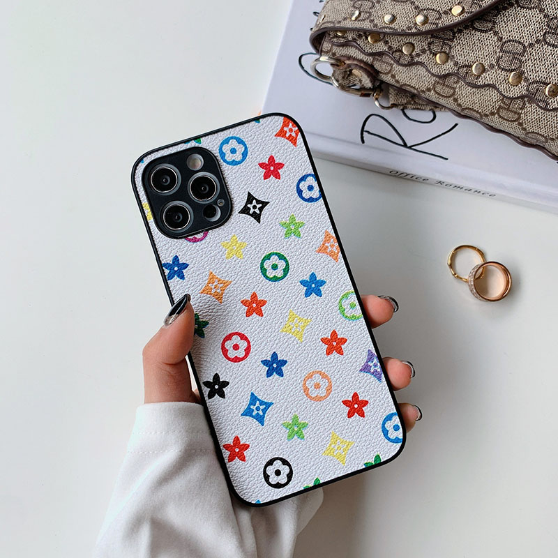 

White Fashion Street Print Patchwork Phone Case