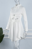 ホワイト カジュアル ソリッド 中空 ターンダウンカラー シャツドレス ドレス