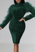 Зеленые сексуальные сплошные блестки в стиле пэчворк с перьями и открытой спиной Половина водолазки Платья с юбкой на один шаг