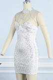 Белое сексуальное лоскутное платье без рукавов с открытой спиной и горячим бурением