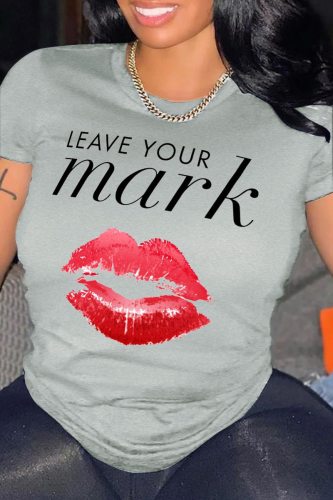 Camisetas com estampa de patchwork e decote em bico cinza Street Lips