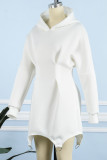 Robes à manches longues à col à capuche asymétrique en patchwork uni décontracté blanc