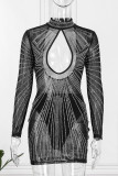 Svart sexigt lapptäcke Hot Drilling urholkat genomskinliga halva turtleneck långärmade klänningar (med trosor)