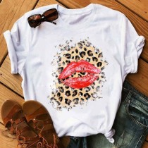 T-shirt con scollo a V stampate con labbra casual bianche albicocca