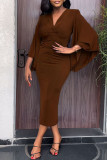 Vestidos de falda de un paso con cuello en V de patchwork sólido sexy marrón