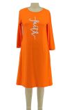Mandarinröd Casual Print Patchwork O-hals raka klänningar