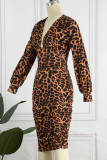 Vestidos de falda de lápiz con cuello en V de patchwork de leopardo sexy marrón