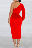 Красные повседневные однотонные платья в стиле пэчворк с открытой спиной и косым воротником с длинным рукавом
