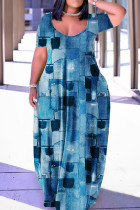 Синее повседневное базовое платье с V-образным вырезом и коротким рукавом с принтом Платья больших размеров
