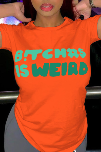 T-shirt con collo a lettera O patchwork con stampa vintage arancione