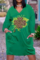 Vestidos manga longa com estampa casual verde patchwork básico decote em V