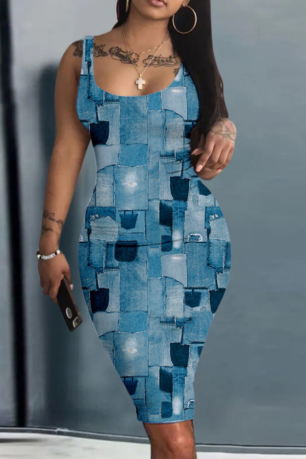 Vestido azul claro sexy casual estampado básico com decote em U