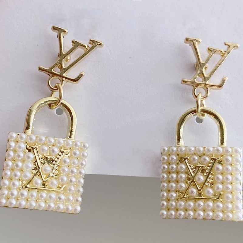 

Gold Elegant Geometric Patchwork Letter Earrings