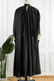 Vestidos retos pretos elegantes com apliques de patchwork de gola alta
