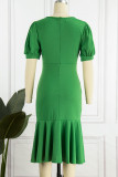 Зеленые повседневные однотонные платья русалки в стиле пэчворк с V-образным вырезом