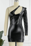 黒のセクシーなソリッドくり抜かれたパッチワーク斜めの襟ペンシルスカートドレス