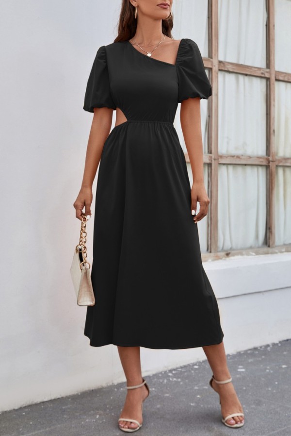 Черное повседневное однотонное платье с косым воротником и коротким рукавом Платья Платья