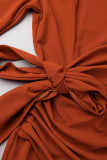Robes de jupe en une étape de col oblique de pli de patchwork solide élégant marron rouge
