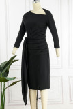 Robes de jupe en une étape de col oblique de pli de patchwork solide élégant noir