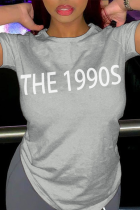 Camisetas con cuello en O de patchwork con estampado vintage de calle gris