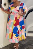 Vestido de manga corta con cuello en V básico estampado informal multicolor Vestidos de talla grande