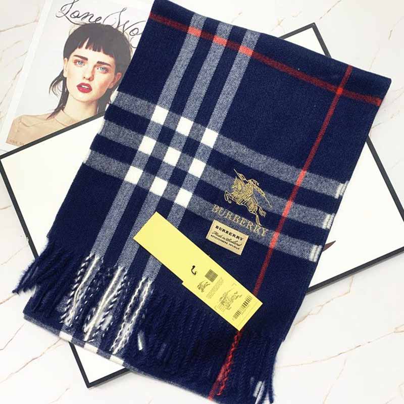 

Navy Blue Casual Simplicity Striped Embroidered Letter Scarf