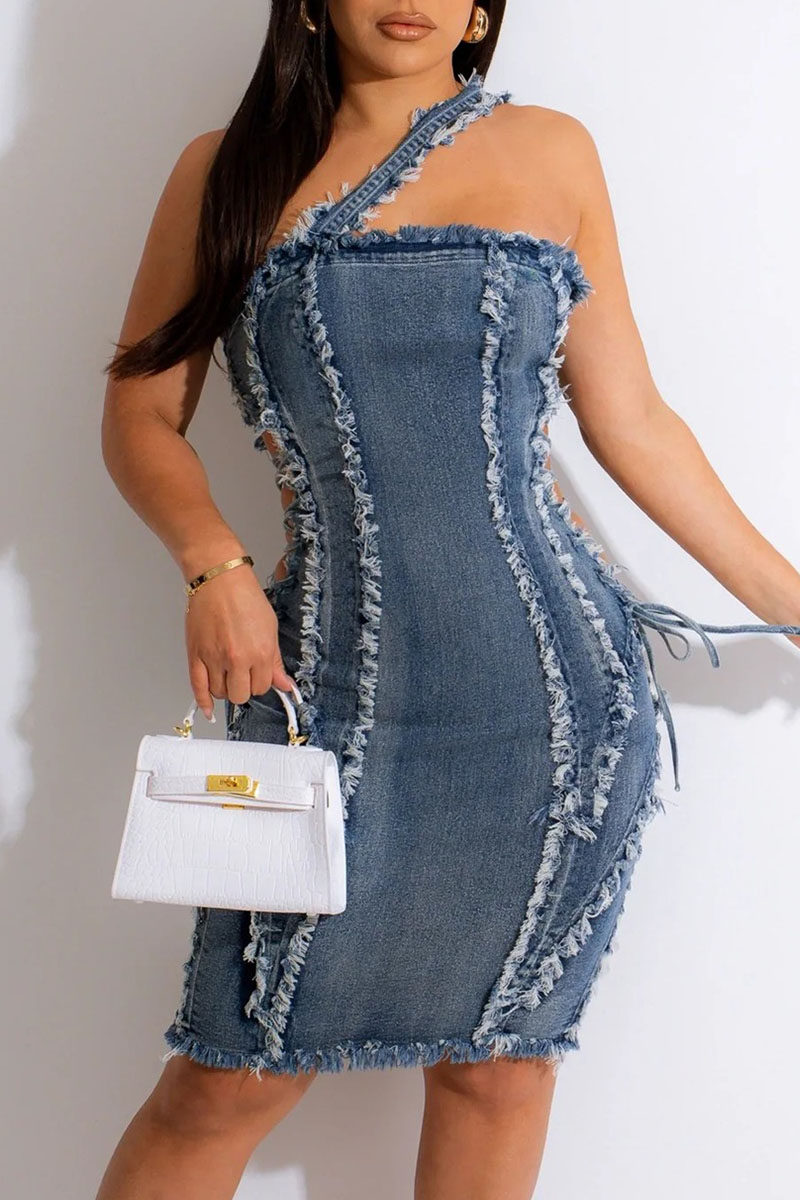 

Grey Sexy Solid Make Old Patchwork Spaghetti Strap Sleeveless Regular Denim Dresses
