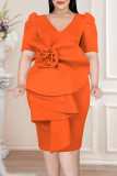 Vestido de noche con cuello en V y apliques de retazos lisos elegantes en rojo anaranjado Vestidos de talla grande