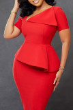 Vestidos de saia única com gola oblíqua em patchwork sólido vermelho elegante