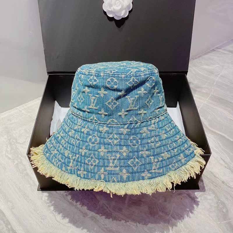 

Baby Blue Casual Street Letter Tassel Hat