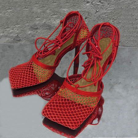 Zapatos de cuero con puerta cerrada de malla de patchwork sexy roja