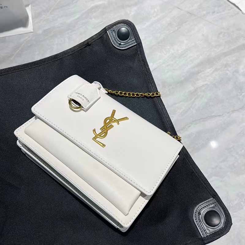 

White Simplicity Letter Chains Bags