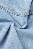 Jaqueta jeans azul casual patchwork assimétrica gola aberta manga longa