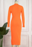 Оранжевые сексуальные сплошные выдолбленные платья с длинными рукавами на половину водолазки