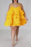 Желтое сексуальное повседневное однотонное лоскутное платье с открытой спиной на тонких бретельках Платья больших размеров