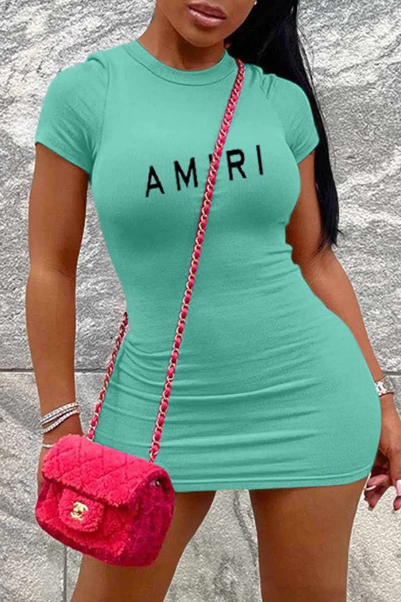 

Lake Blue Casual Print Letter O Neck One Step Skirt Dresses