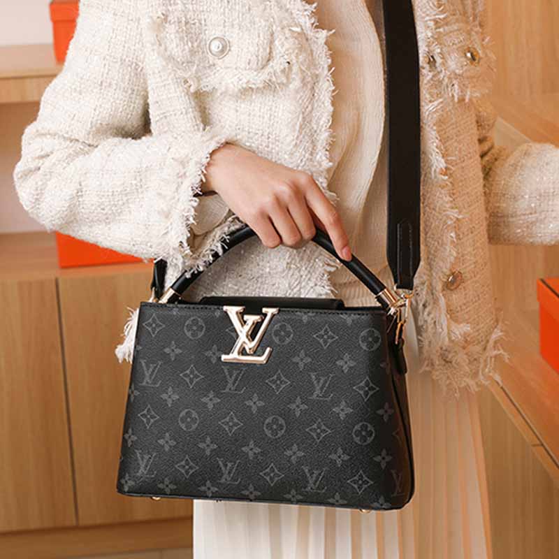 

Black Elegant Letter Patchwork Bags