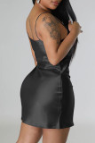 Черное сексуальное однотонное лоскутное платье на бретельках в стиле пэчворк Платья