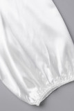 Белое повседневное однотонное платье-рубашка в стиле пэчворк с отложным воротником и пряжкой Платья больших размеров