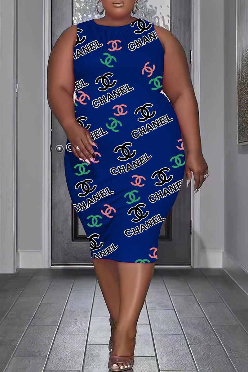 

Blue Elegant Print Letter O Neck One Step Skirt Plus Size Dresses