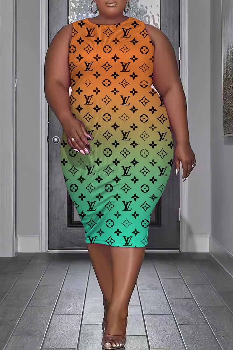 

Orange Elegant Gradual Change Print Letter O Neck One Step Skirt Plus Size Dresses