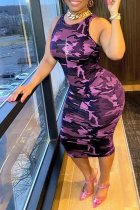 紫のセクシーなカモフラージュ プリント パッチワーク U ネック ペンシル スカート ドレス